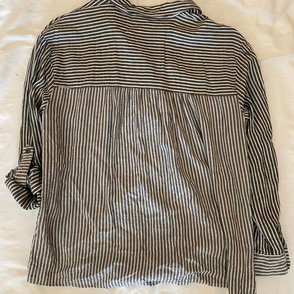 Jane and delancey striped button up - Picture 4 of 5